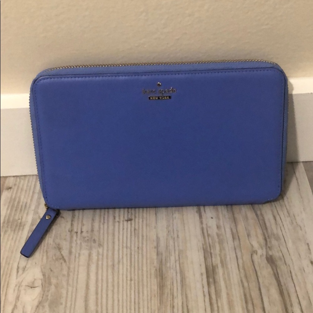 Kate Spade Travel Wallet
